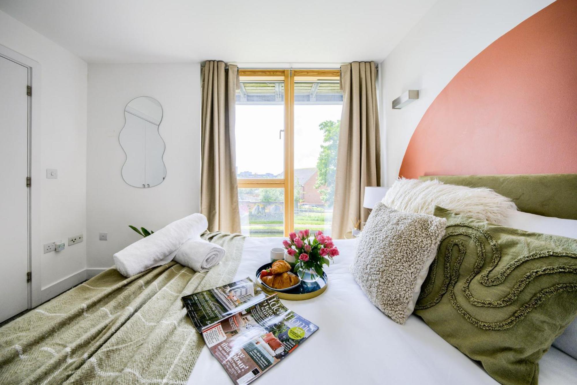 Coventry Large 4-Bed Townhouse By Empower Homes Eksteriør bilde