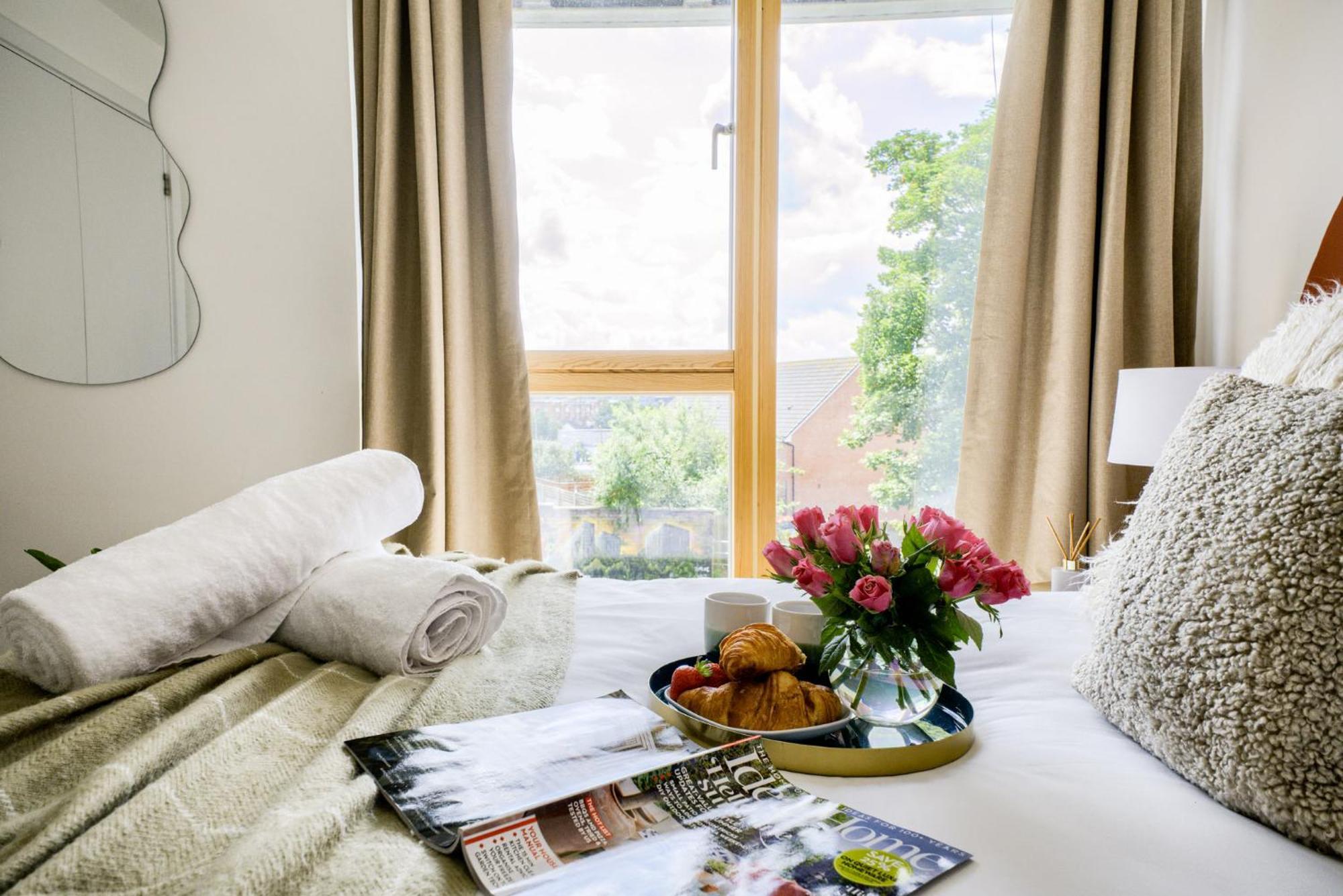 Coventry Large 4-Bed Townhouse By Empower Homes Eksteriør bilde