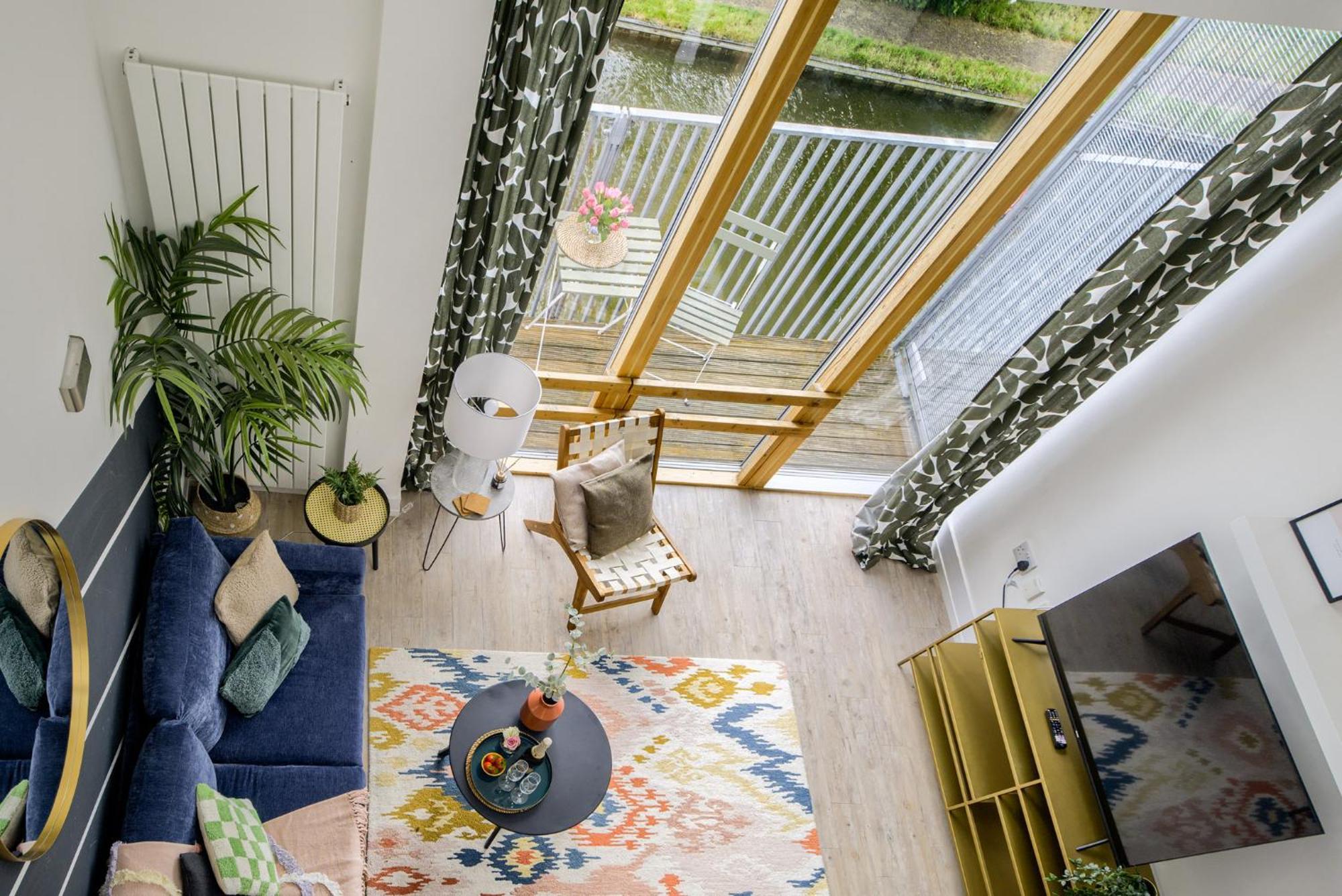Coventry Large 4-Bed Townhouse By Empower Homes Eksteriør bilde