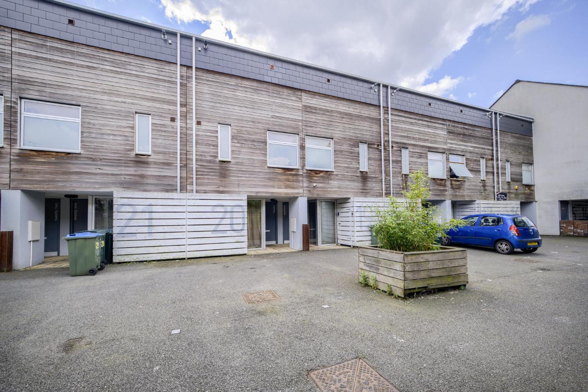 Coventry Large 4-Bed Townhouse By Empower Homes Eksteriør bilde