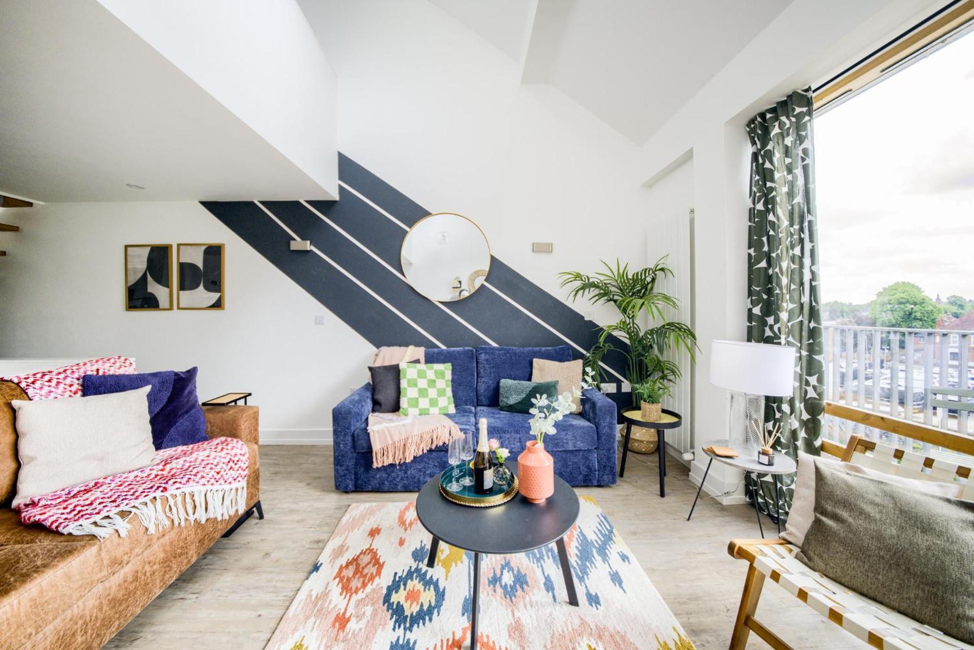 Coventry Large 4-Bed Townhouse By Empower Homes Eksteriør bilde